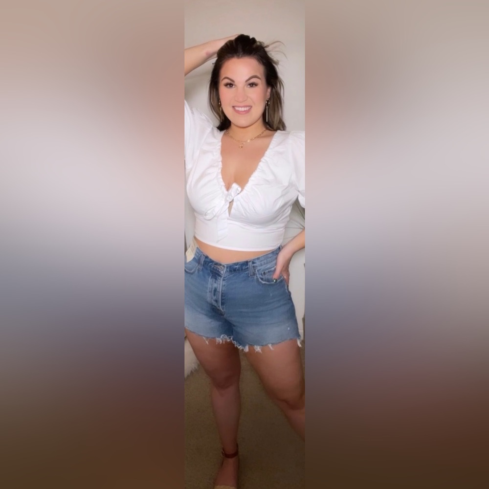 Abercrombie tie front puff sleeve top